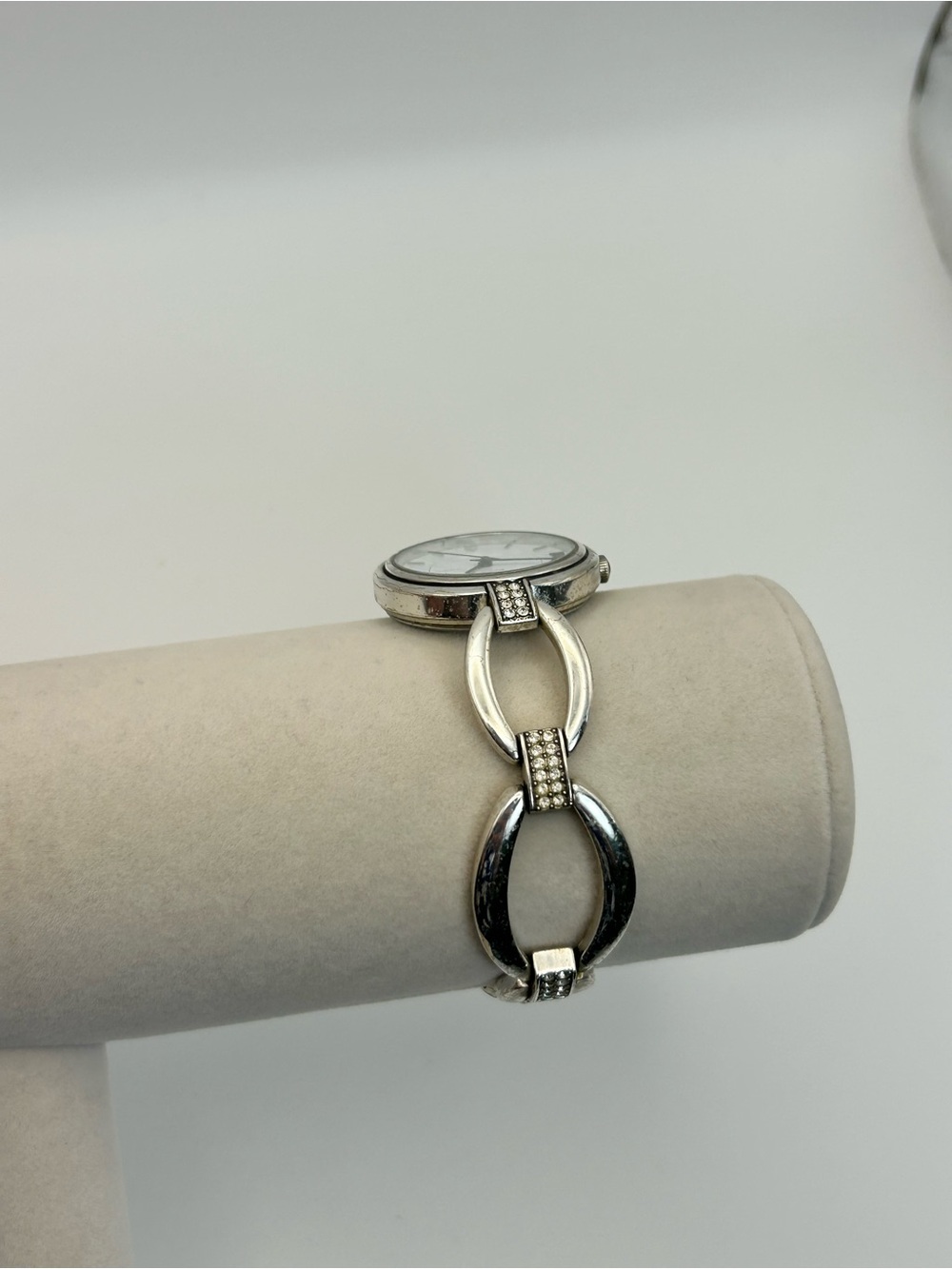 Brighton Meridian Swing Watch Silver Plated Clear Crystals 8" Needs New Battery - Picture 2 of 12